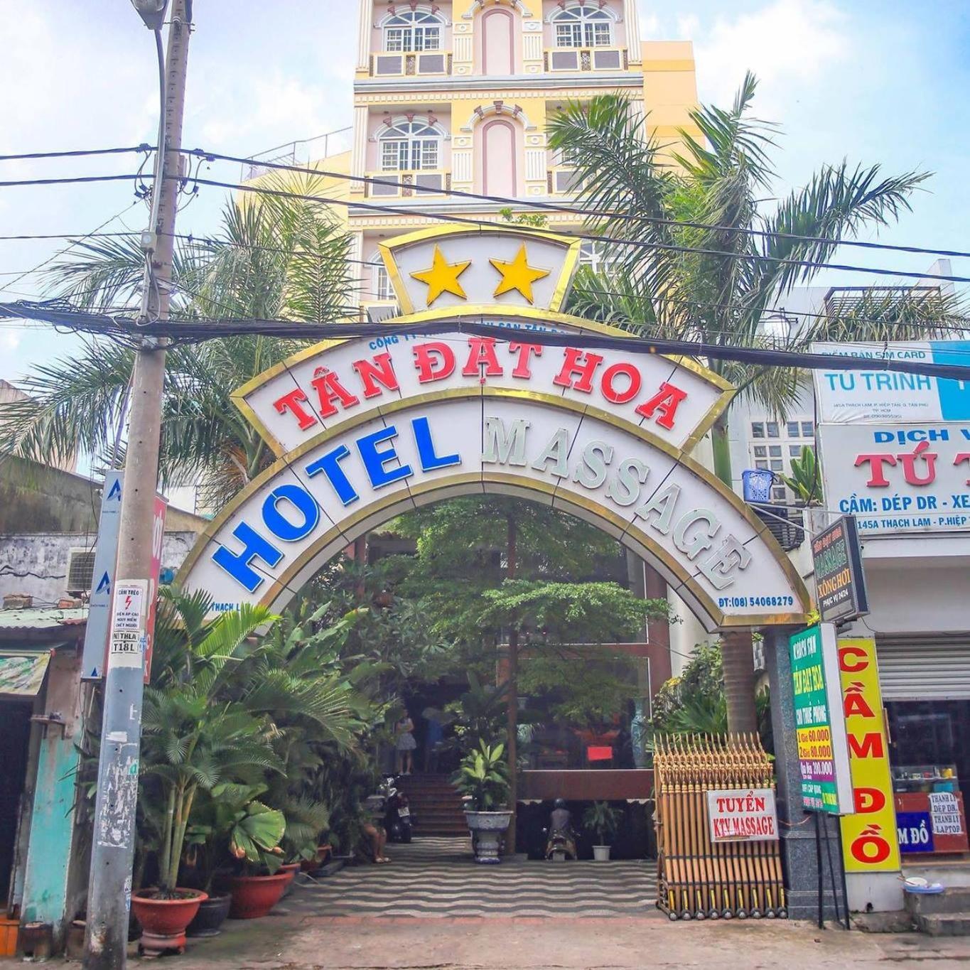 Tan Dat Hoa Hotel & Massage Ho Si Minh-város Kültér fotó