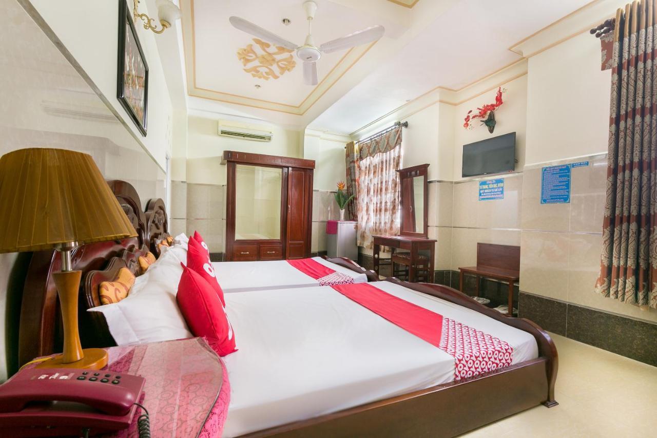 Tan Dat Hoa Hotel & Massage Ho Si Minh-város Kültér fotó